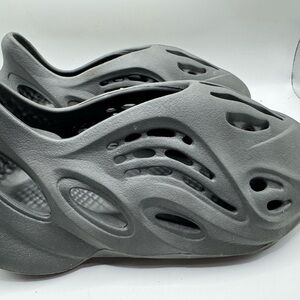 Adidas Yeezy foam running